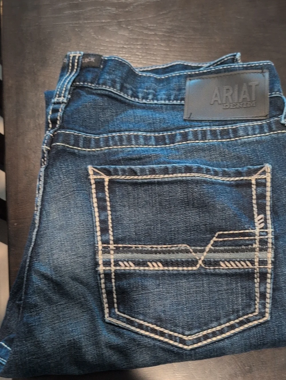 Worn 1X Ariat M2 Stillwell Jeans  33x34 89$